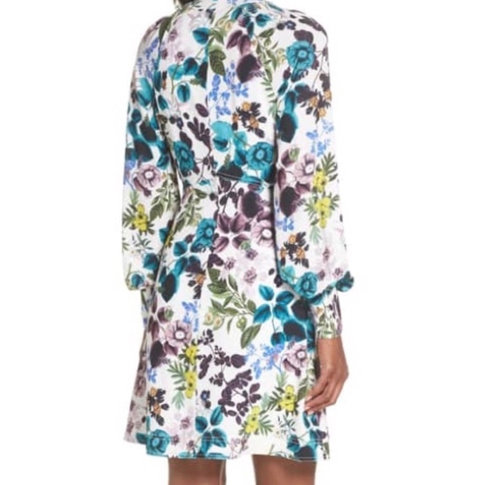 NWT! Eliza J Ivy Pebbled Crepe Tie Neck Floral Dress Size 6 - Picture 3 of 16